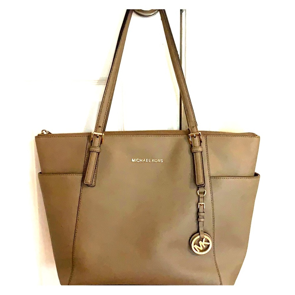 ✨Michael Kors Leather Tote Bag
